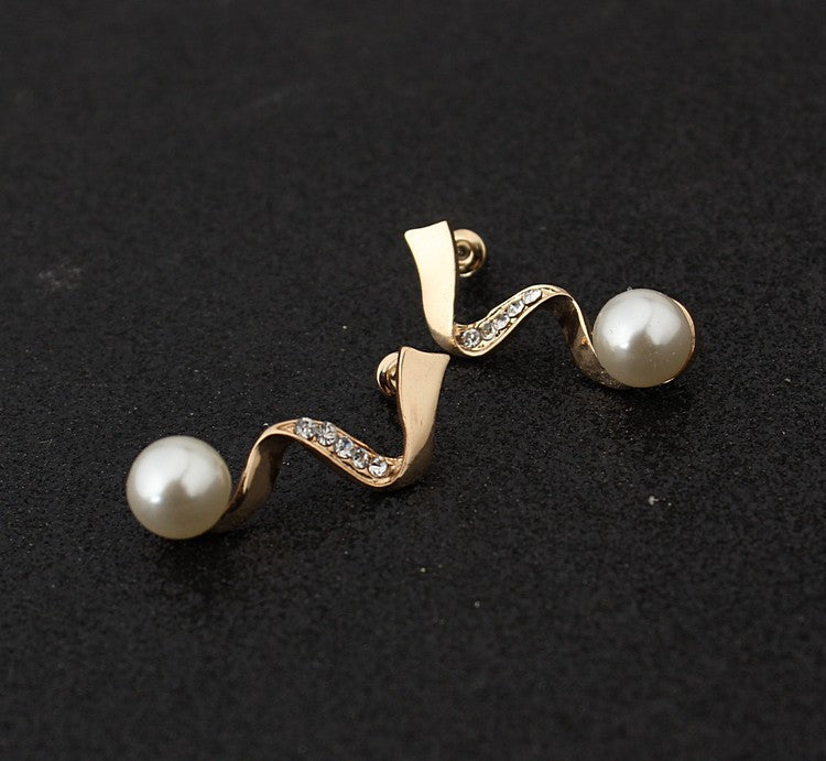 Conjunto de Collar y Pendientes