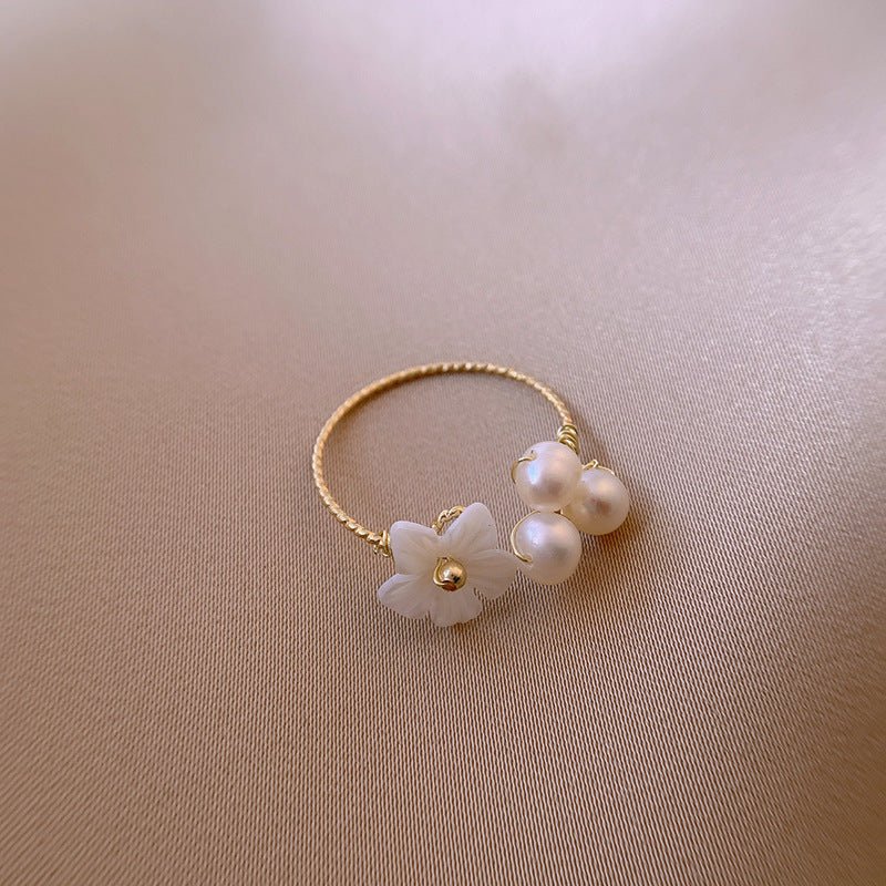Anillo perla de mar