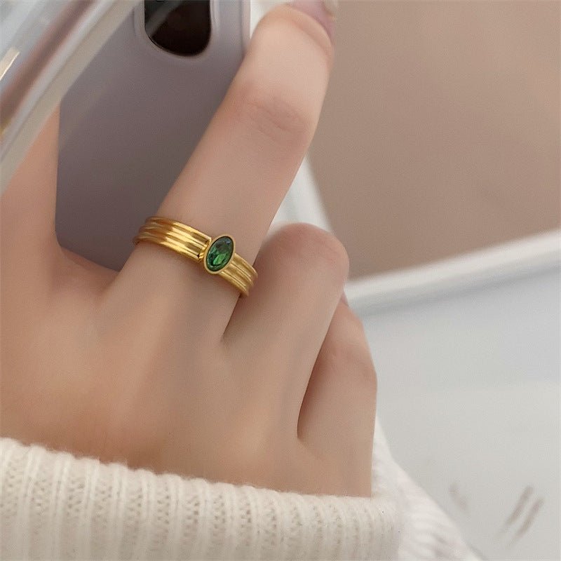 Anillo esmeralda